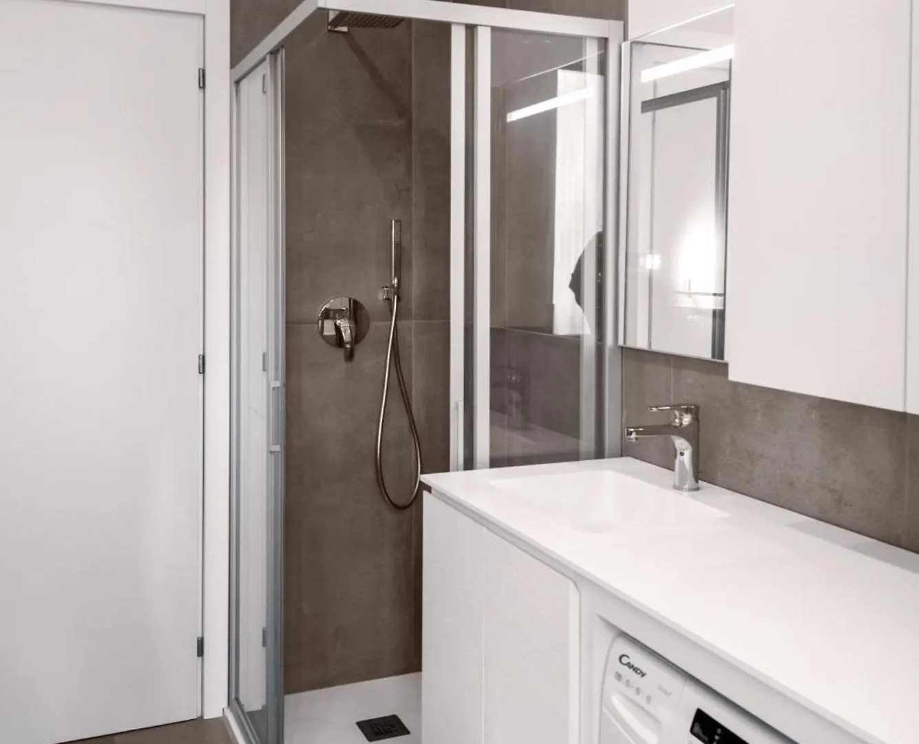 Flats4Rent Aleksandra E Arina Verona Apartment