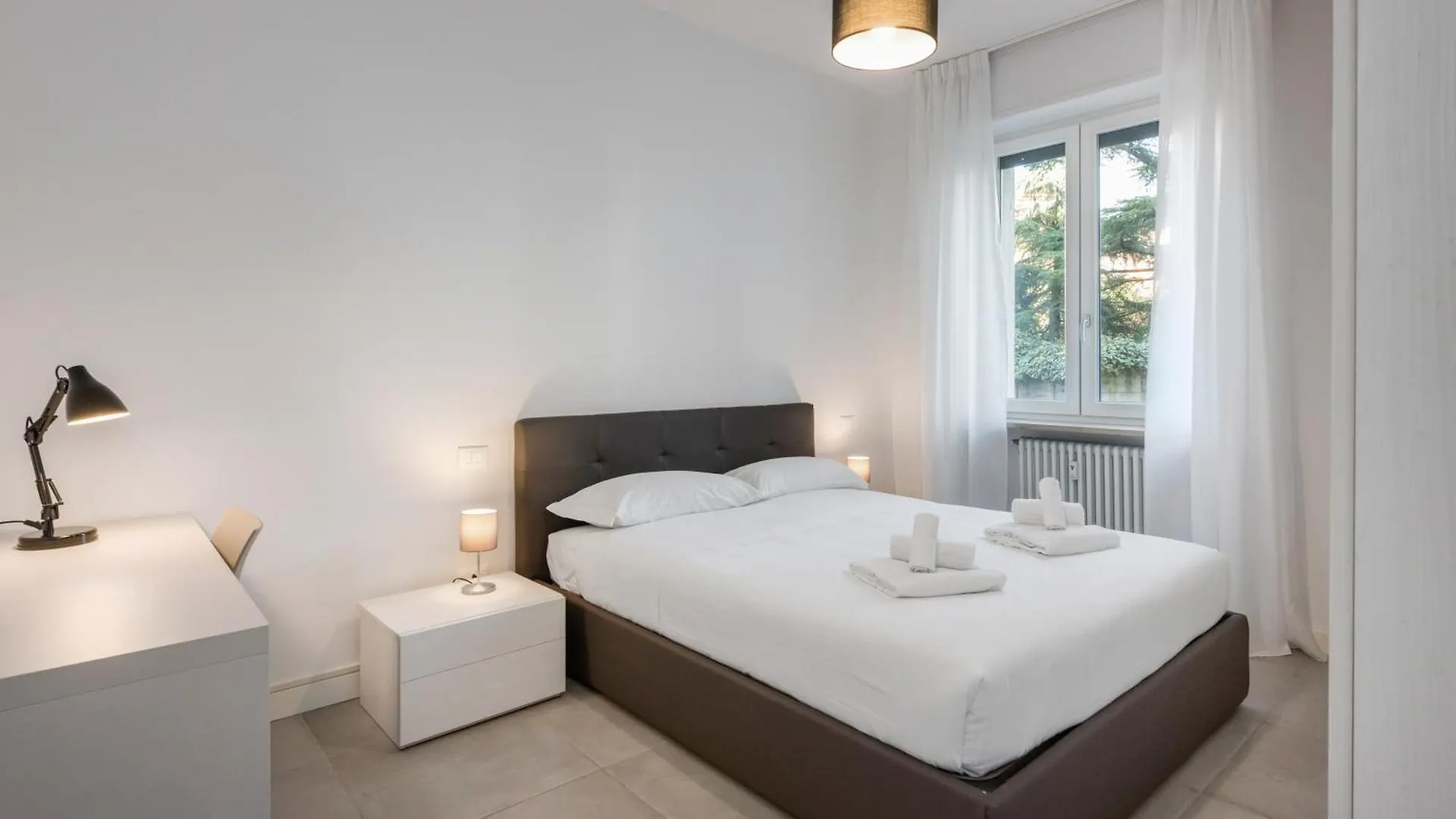 Flats4Rent Aleksandra E Arina Verona