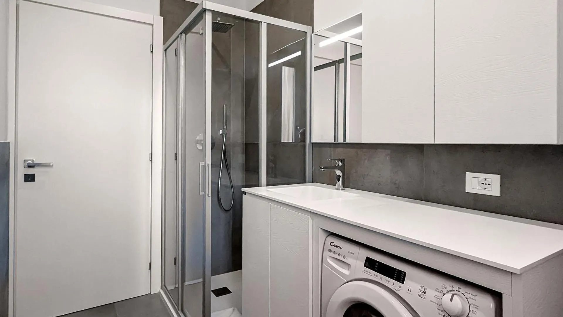 Apartamento Flats4Rent Aleksandra E Arina Verona Italia